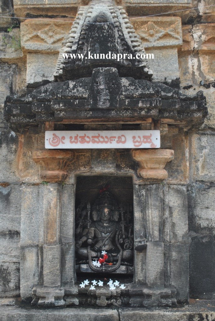Byndoor seneshwara temple Wondeful art  (3)