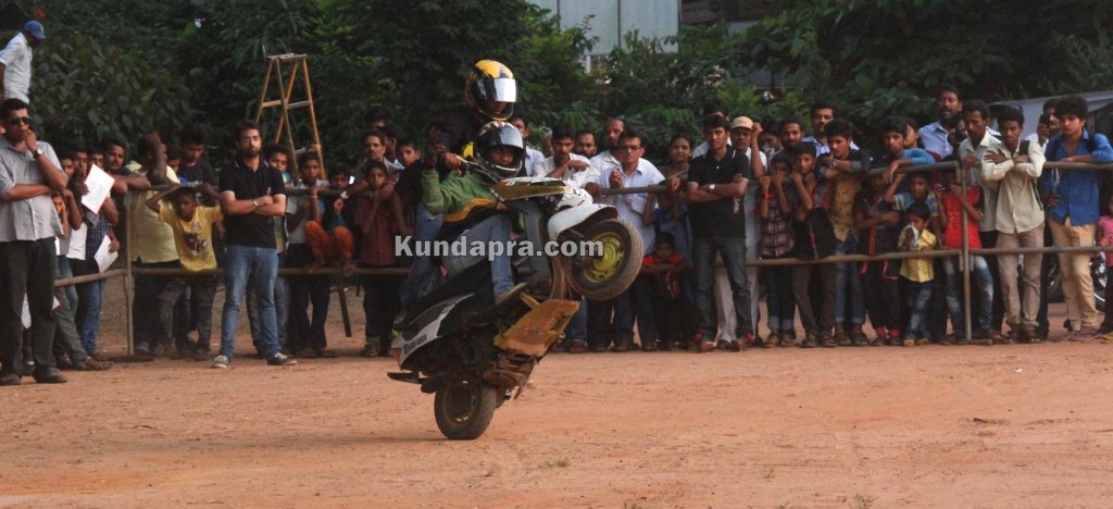 TAPMI Brandscan-2015 at Kundapur. Bike Stunt at Kundapur (25)
