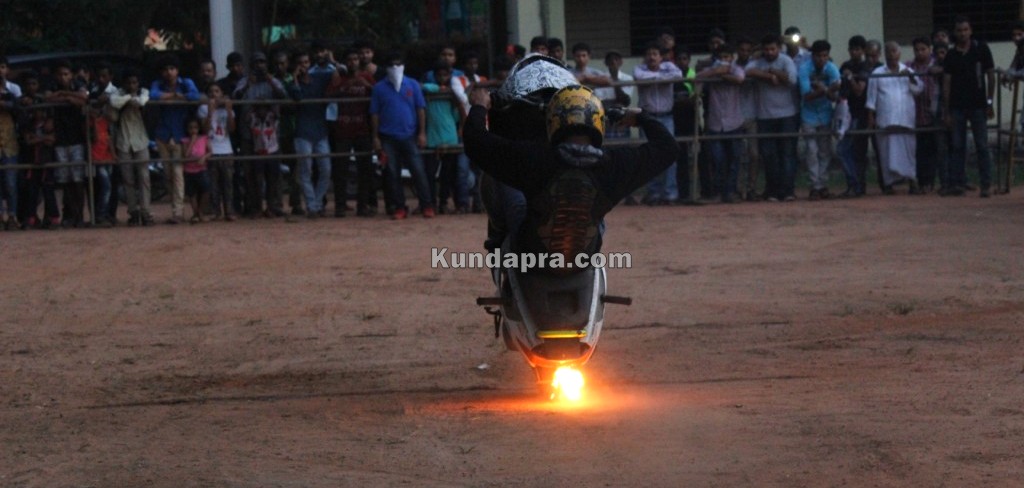 TAPMI Brandscan-2015 at Kundapur. Bike Stunt at Kundapur (36)