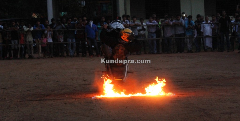 TAPMI Brandscan-2015 at Kundapur. Bike Stunt at Kundapur (37)