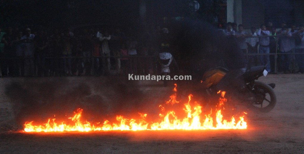TAPMI Brandscan-2015 at Kundapur. Bike Stunt at Kundapur (38)