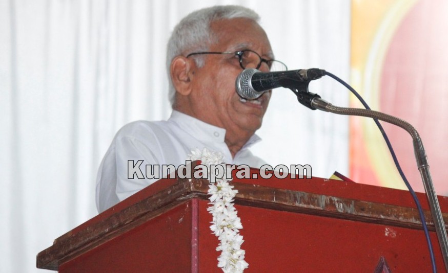 Yedthare Manjayya Shetty Memorial award honored to Padmashree Dr B.R. Shetty and Girish Kasaravalli (4)