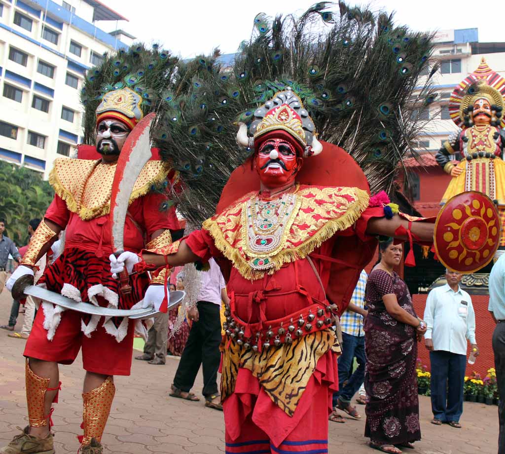 17-cultural-pocesssion5