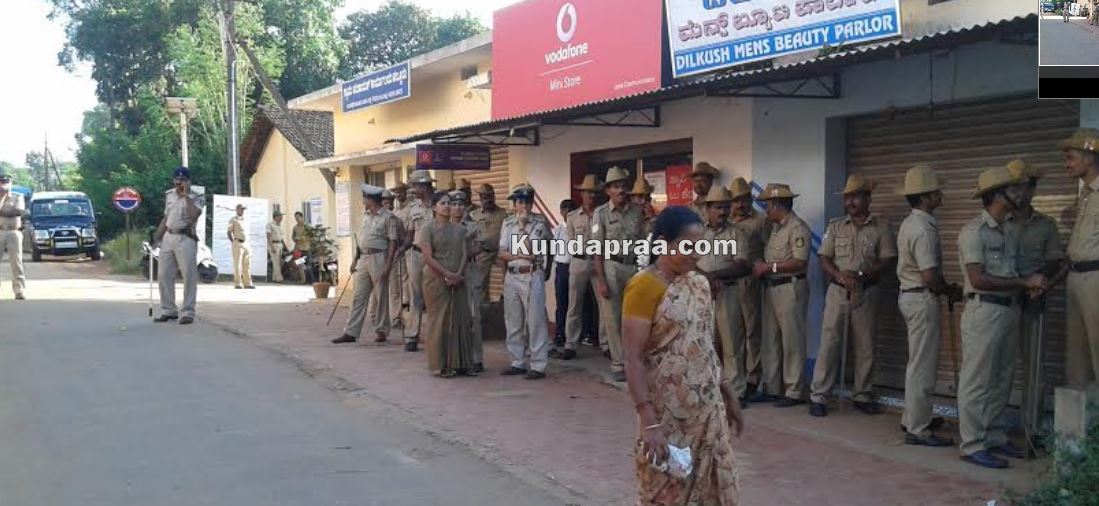 News Tallur Protest1