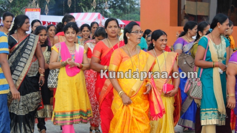 Sahana Convention centre and Sahana Orchid hotel Inaugurated at Sahana estate ankadakatte Kundapura by shree Vishwesha theertha swamiji (12)