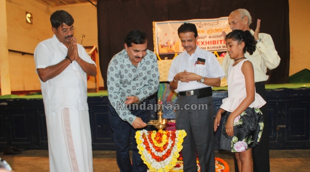 Srujana - Dr Subhodkumar Malli's Art exhibition at Kundapura kala mandira- Dr H.S. Malli (1)