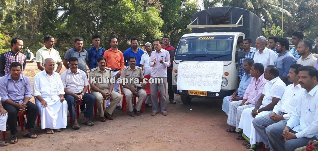Muslims gave Horekanike to Udupi Paryaya - A Tolarance move by hindu muslim (2)