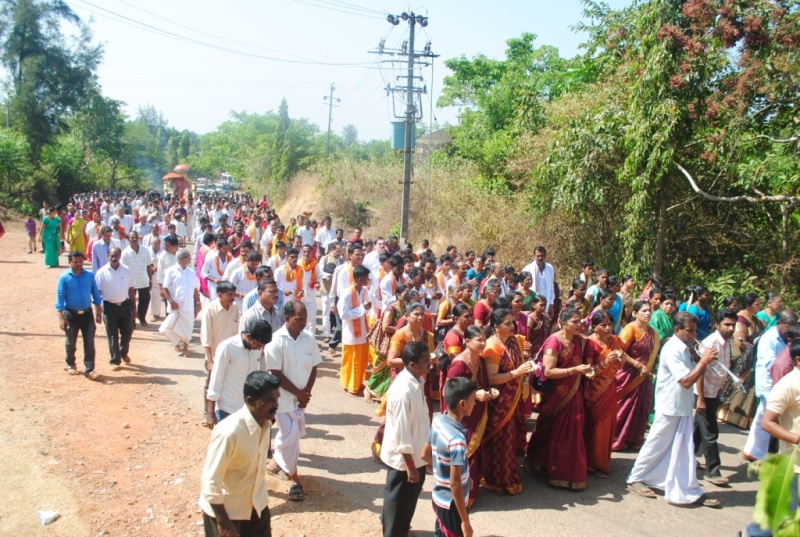 News_Pejavara shree honor at Kumbashi1