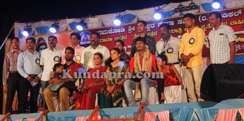 Uppundotsava Yodharige Salam - Madevi Hanumantappa Koppada (7)