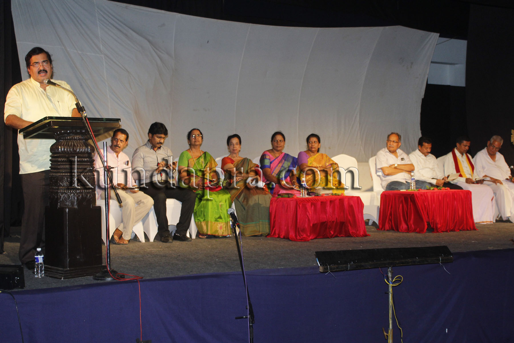 Alvas sudents acted Dha Dhoom Suntaragali Play - Dr Mohan Alva, Udayakumar shetty uva meridian (1)
