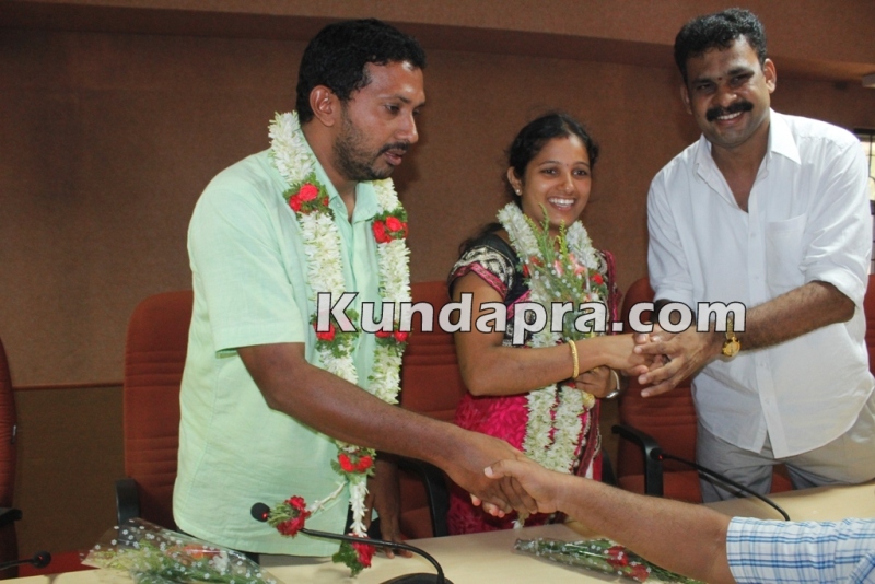 Kundapua Taluk Panchayath - Jayashree mogaveera and praveen kumar kadke elected as president and vice president (5)