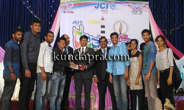 JCI Kundapura city got many awards in Rajata divige 2016 kapu (2)