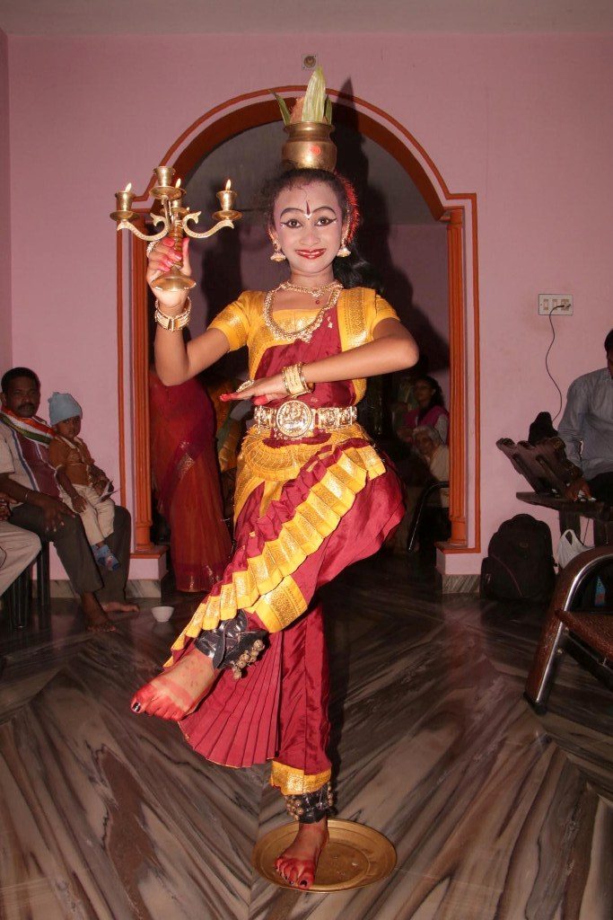 Hiriyaredege namma nadige11