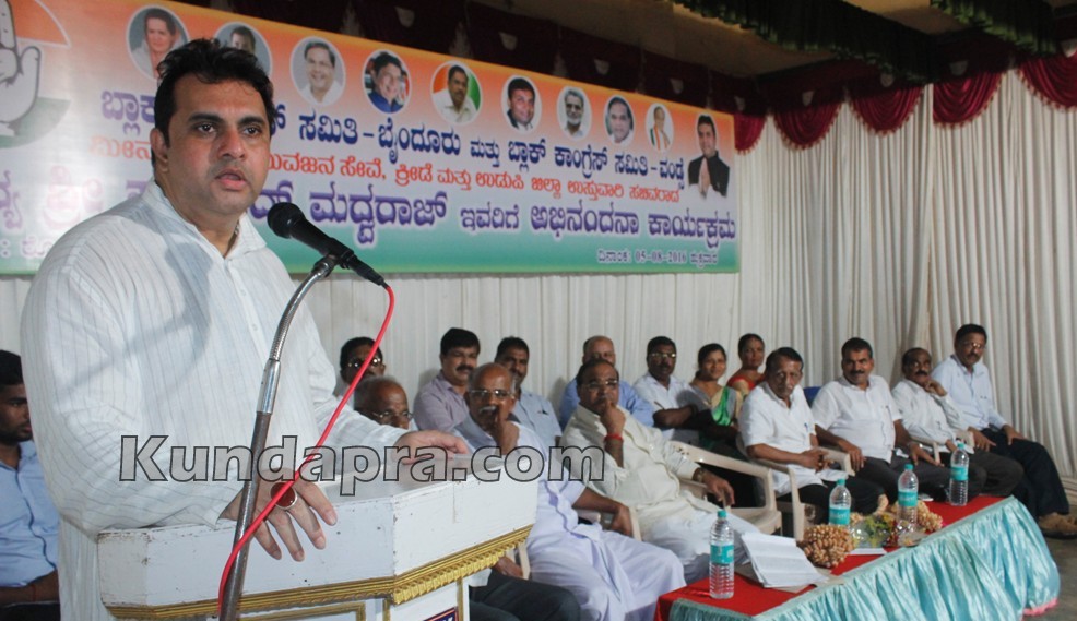Byndoor, vandse block congress honored Minister Pramod madwaraj (4)