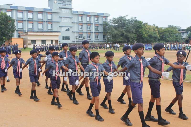 Indepencence day in Kundapur Gandhi Maidhan 2016 (10)