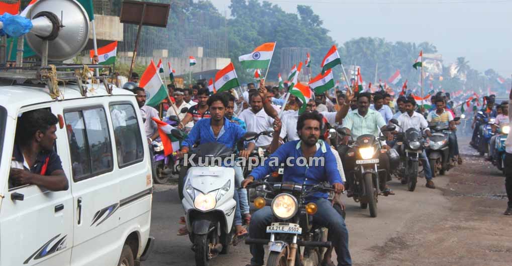 Tiranga Yatre - Bike Rally in Kundapura (3)