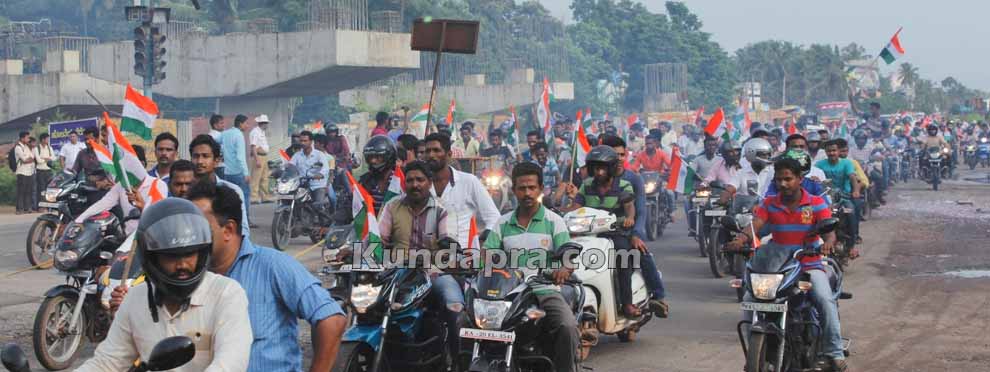 Tiranga Yatre - Bike Rally in Kundapura (6)