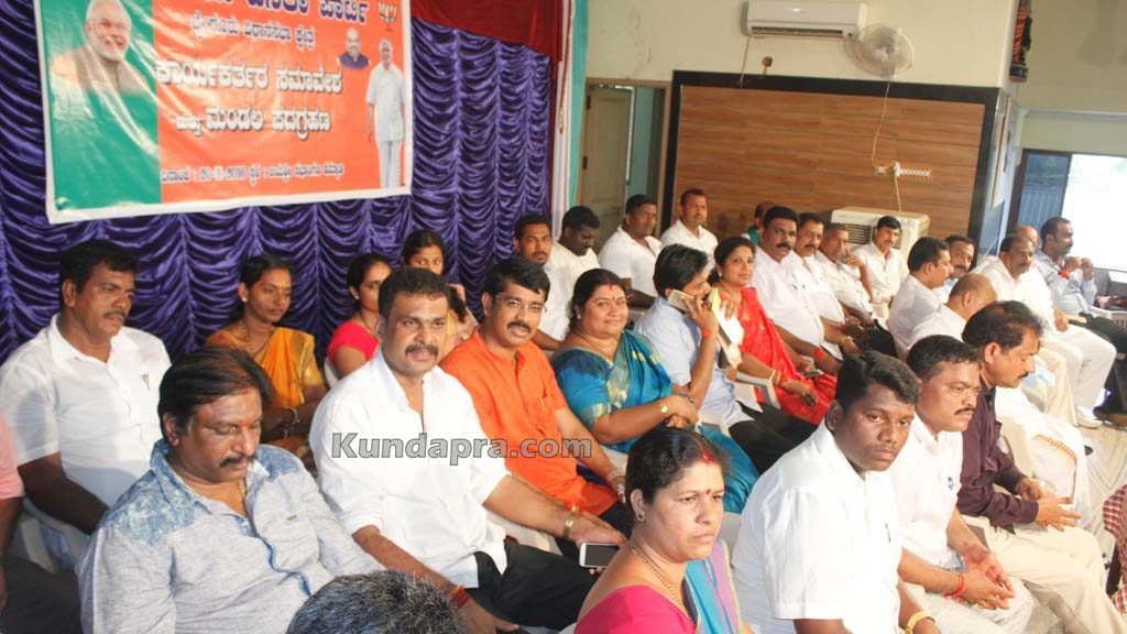 news bjp tiranga yatra Shiruru to hemmady (27)