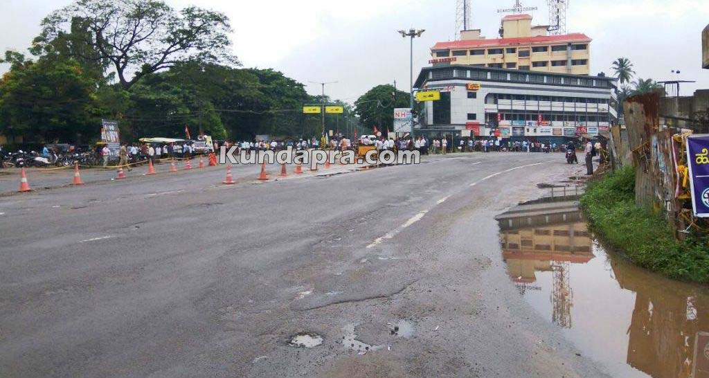 Bharat Band in Kundapura and Byndoor - Good Response (1)