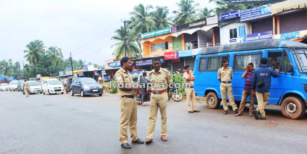 Bharat Band in Kundapura and Byndoor - Good Response (10)