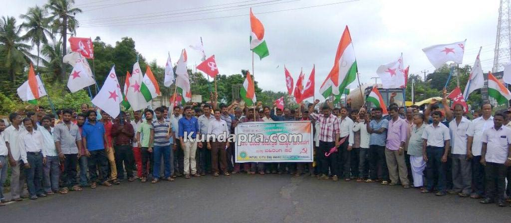 Bharat Band in Kundapura and Byndoor - Good Response (2)