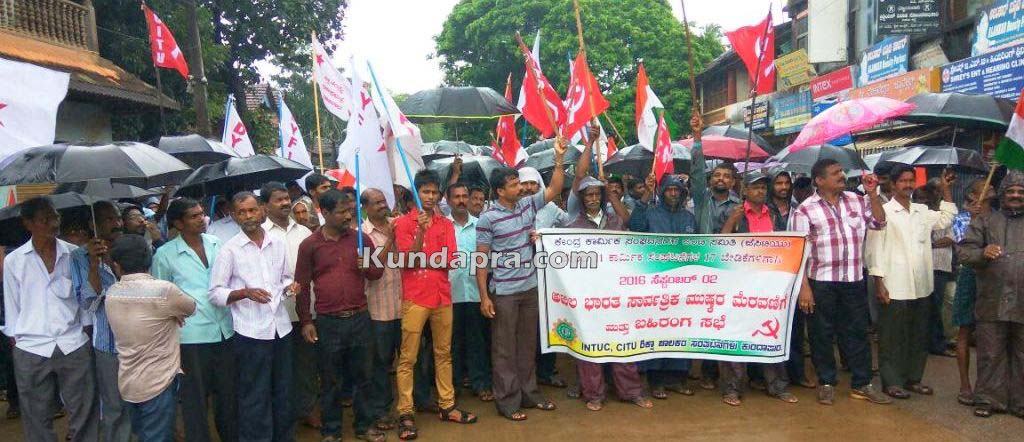 Bharat Band in Kundapura and Byndoor - Good Response (4)