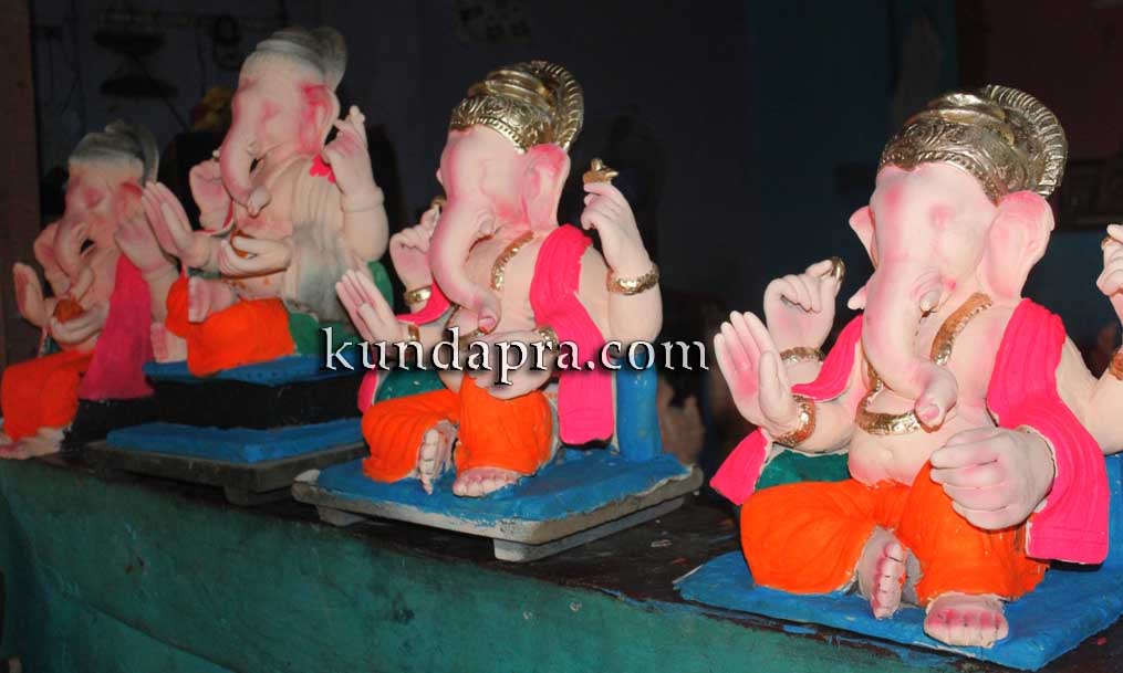 Byndoor Ganapathi statue manufacturer - Venkataramana Acharya family (3)