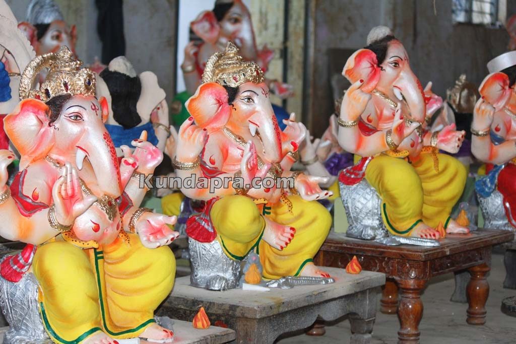 Kundapura ganesh idols makers Vasantha Gudigar made idols has demond in Hydarbad (8)
