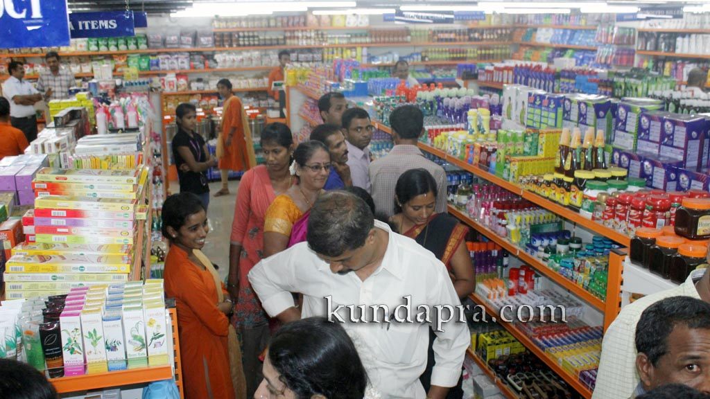 namma-bazar-city-point-byndoor-inaugurated-by-kalladka-prabakar-bhat-24