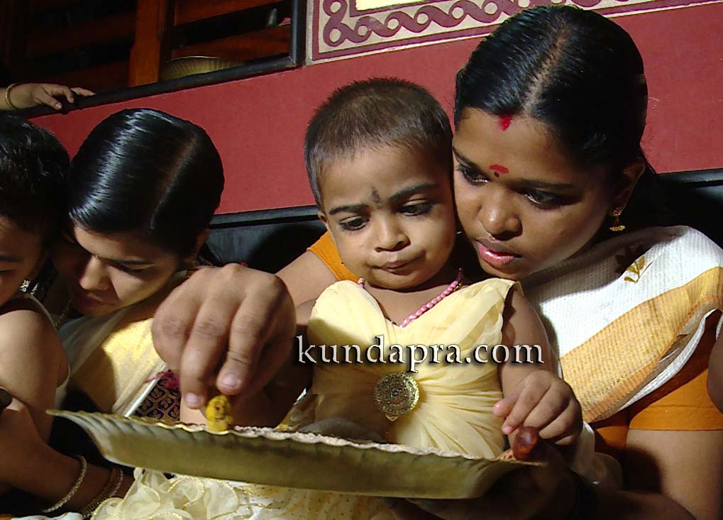 news-kollur-vidyarambha1