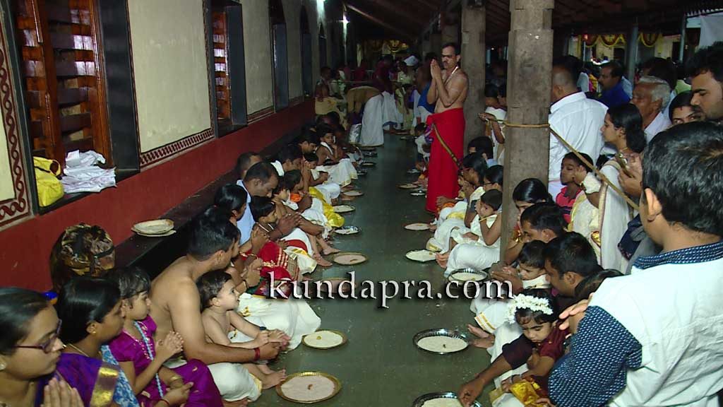 news-kollur-vidyarambha3