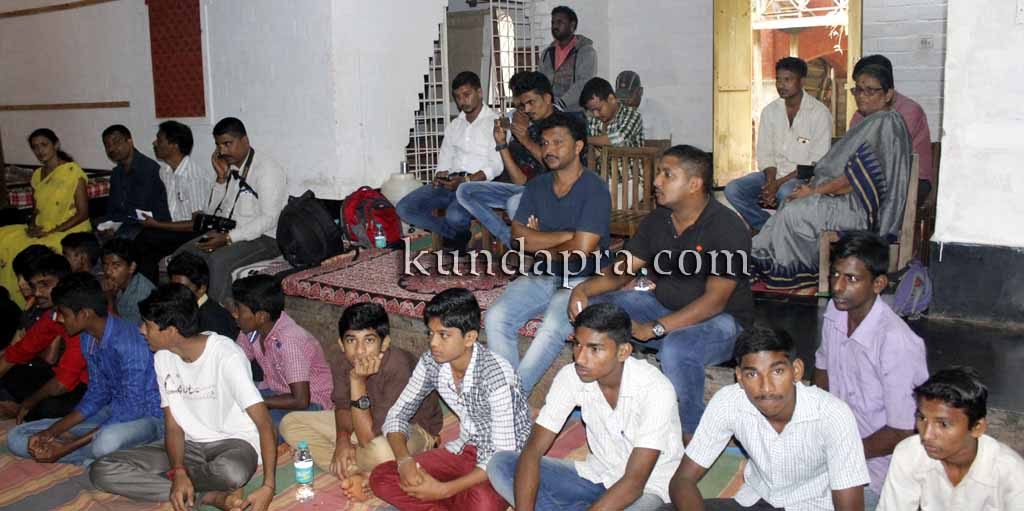 reservation-a-kannada-art-film-by-nikil-manju-and-yakub-kadhar-gulvady-gulvady-talkies-2