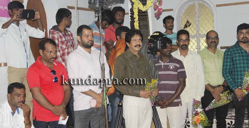 reservation-a-kannada-art-film-by-nikil-manju-and-yakub-kadhar-gulvady-gulvady-talkies-3