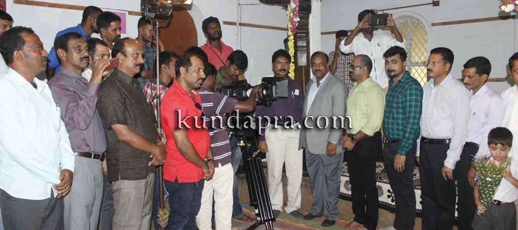 reservation-a-kannada-art-film-by-nikil-manju-and-yakub-kadhar-gulvady-gulvady-talkies-6