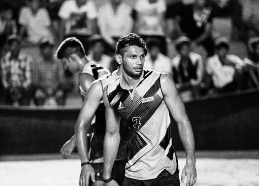 volleyball-player-anup-dcosta-got-state-ekalavya-award-2015-4