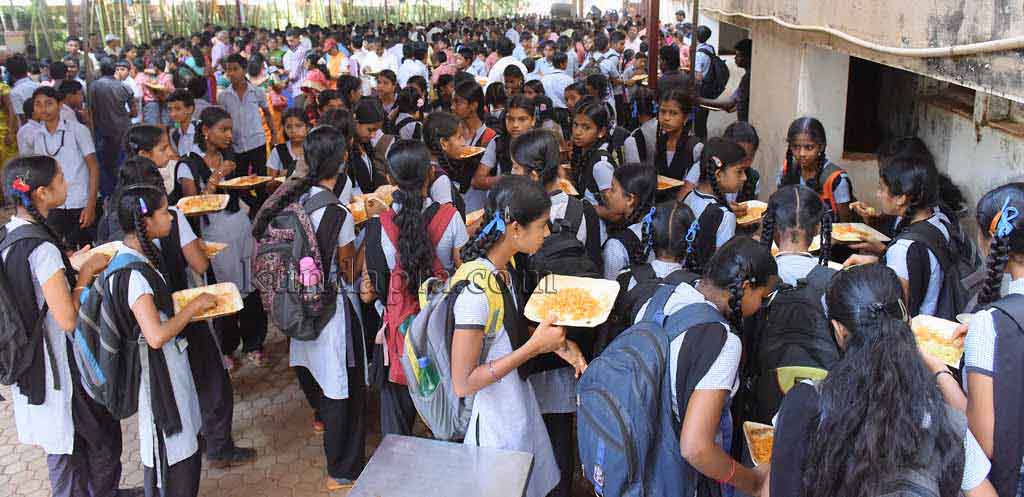 news-19-lunch3