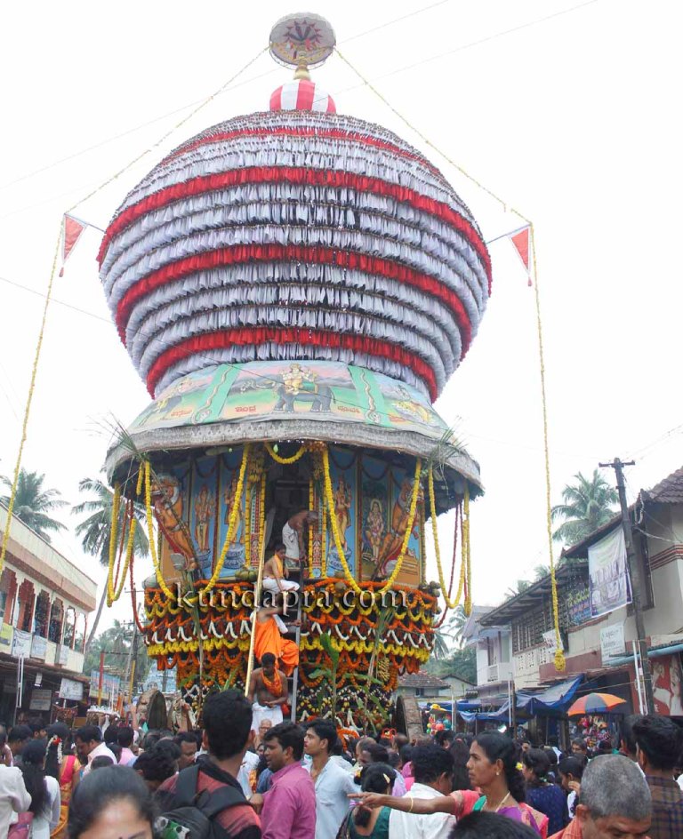 kodi-habba-2016-koteshwara-kotilingeshwara-temple-manmaha-ratotsava-17