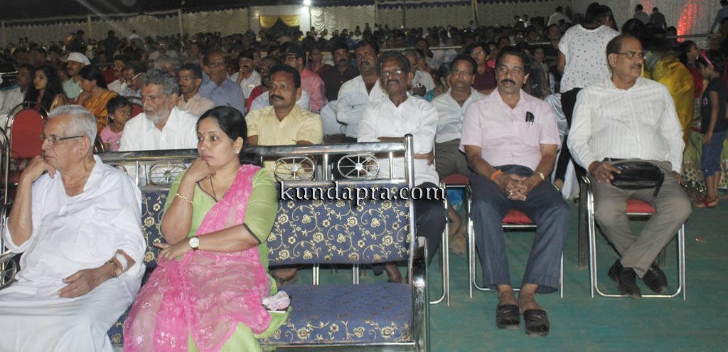 kusumanjali-2016-shri-padre-vasantha-kumar-perla-nalinkumar-shetty-nagoor-16