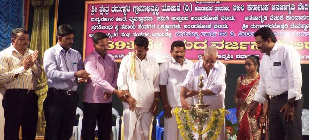 ಮಧ್ಯದಂಗಡಿ ಮಾಲಕರಿಂದ ಹಳ್ಳಿಗಳಲ್ಲಿ ಅಕ್ರಮ ಮಧ್ಯ ಮಾರಾಟ: ಅಪ್ಪಣ್ಣ ಹೆಗ್ಡೆ ಕಳವಳ