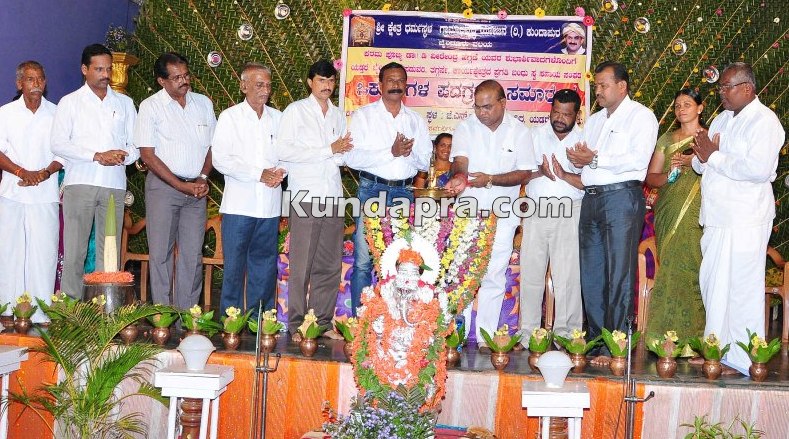 ಧರ್ಮಸ್ಥಳ ಗ್ರಾಮಾಭಿವೃದ್ಧಿ ಯೋಜನೆ: ಬೈಂದೂರು ವಲಯ ಪ್ರಗತಿಬಂಧು ಸ್ವ-ಸಹಾಯ ಸಂಘಗಳ ಒಕ್ಕೂಟ ಪ್ರದಗ್ರಹಣ