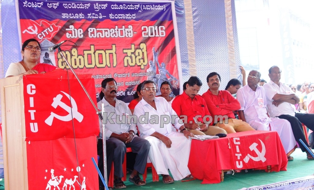 ಸರಕಾರದಲ್ಲಿ ತಾಯಿ ಮನಸ್ಸಿನ ಬದಲಾಗಿ ಕ್ರೌರ್ಯ ತುಂಬಿಕೊಂಡಿದೆ: ಮೇ ದಿನಾಚರಣೆಯಲ್ಲಿ ವರಲಕ್ಷ್ಮೀ