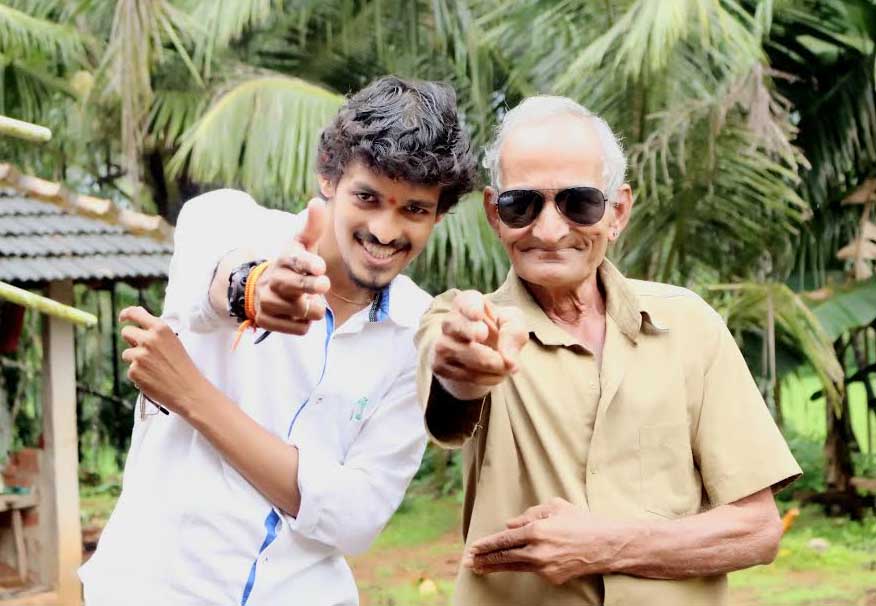 ಕೊಂಡಿ ಕಳಚಿತು…