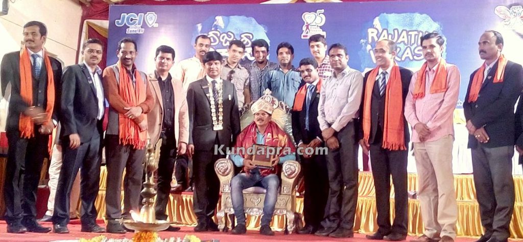 ಉದ್ಯಮಿ ಹುಸೇನ್ ಹೈಕಾಡಿ ಅವರಿಗೆ ಸಾಧನಾಶ್ರೀ ಪ್ರಶಸ್ತಿ