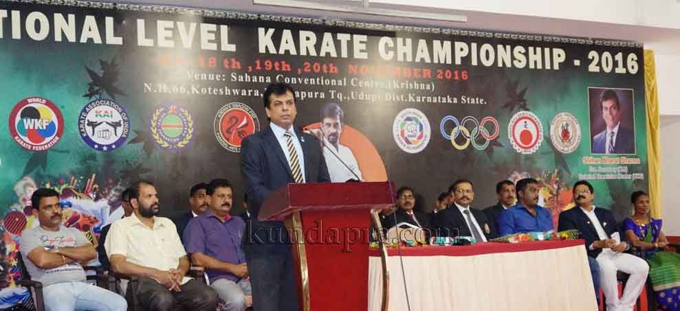 ರಾಷ್ಟ್ರ ಮಟ್ಟದ ಕರಾಟೆ ಸ್ಪರ್ಧೆ: ಶರತ್, ಜಾಗೃತ್, ಮೇಘಾ ಸನಾ ಚಾಂಪಿಯನ್