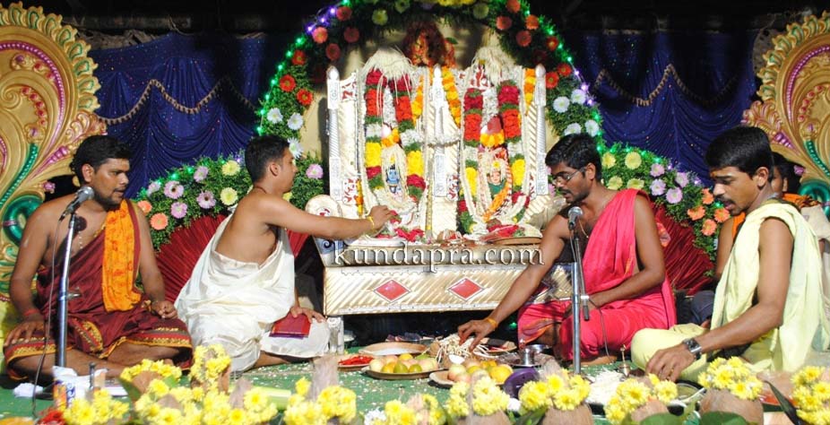 ಗಂಗೊಳ್ಳಿಯಲ್ಲಿ ಶಿವ ಪಾರ್ವತಿ ಕಲ್ಯಾಣೋತ್ಸವ ಸಂಪನ್ನ