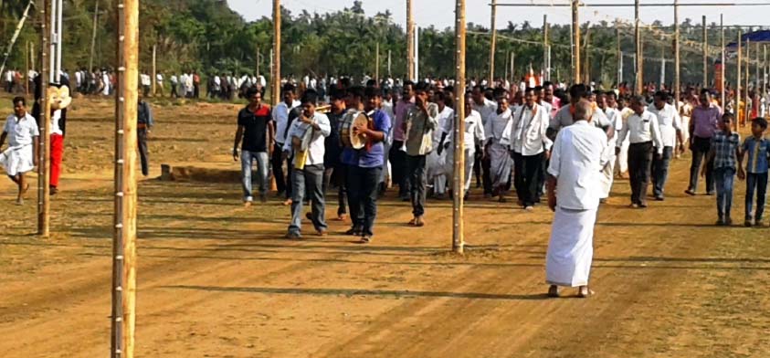 ಹಕ್ಲಾಡಿ ಬಾಳೆಮನೆ ಕುಟುಂಬಸ್ಥರ ನಾಗಮಂಡಲಕ್ಕೆ ಹೊರೆ ಕಾಣಿಕೆ ಸಮರ್ಪಣೆ