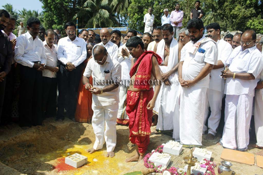 ನಾಕಟ್ಟೆಯ ಶ್ರೀ ಕೋಟಿ ಚೆನ್ನಯ್ಯ ಪಂಜುರ್ಲಿ ಗರಡಿ ಶಿಲನ್ಯಾಸ ವಿಧಿ ಸಂಪನ್ನ