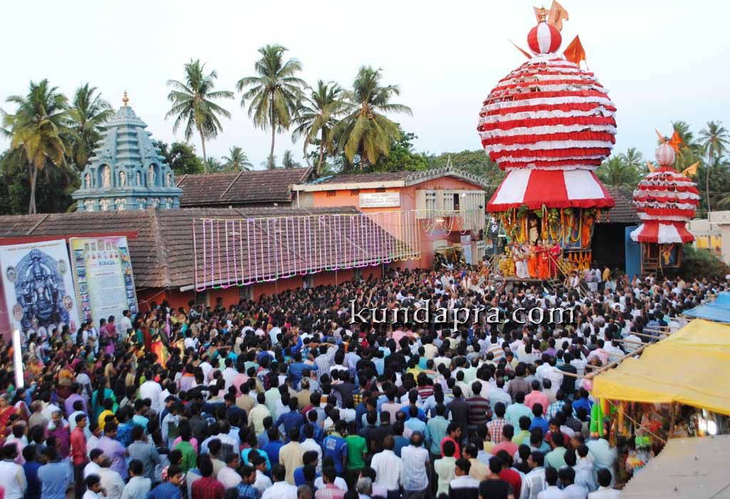 ಗಂಗೊಳ್ಳಿ: ಮಲ್ಯರಮಠ ಶ್ರೀ ವೆಂಕಟರಮಣ ದೇವಸ್ಥಾನದ ಮನ್ಮಹಾರಥೋತ್ಸವ