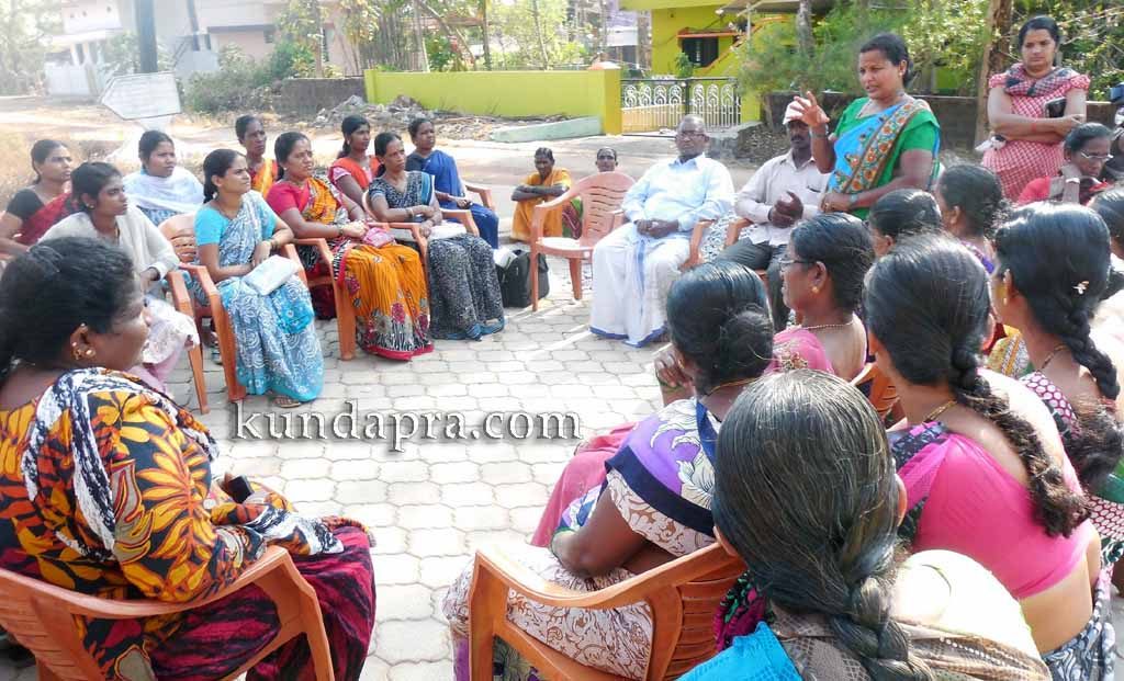 ಕುಂಭಾಶಿ: ಮನೆ ನಿವೇಶನ ರಹಿತರಿಗೆ ಸರಕಾರಿ ಭೂಮಿ, ಹಕ್ಕು ಪತ್ರ ನೀಡಲು ಒತ್ತಾಯ