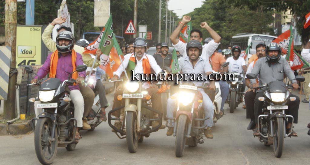 ಮಂಗಳೂರು ಚಲೋ ಬೈಕ್ ರ್ಯಾಲಿ: ಕುಂದಾಪುರ, ಹೆಮ್ಮಾಡಿಯಲ್ಲಿ ತಡೆ, ಬಂಧನ